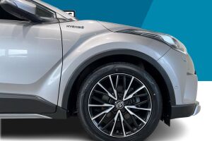 Toyota C-HR esikatselu 13