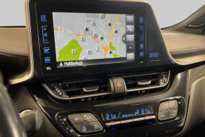 Toyota C-HR esikatselu 15