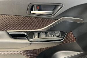 Toyota C-HR esikatselu 21