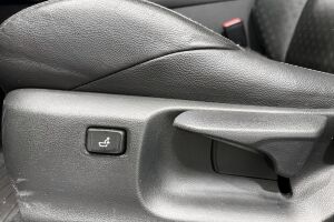 Toyota C-HR esikatselu 23