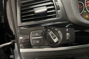 BMW X3 esikatselu 13