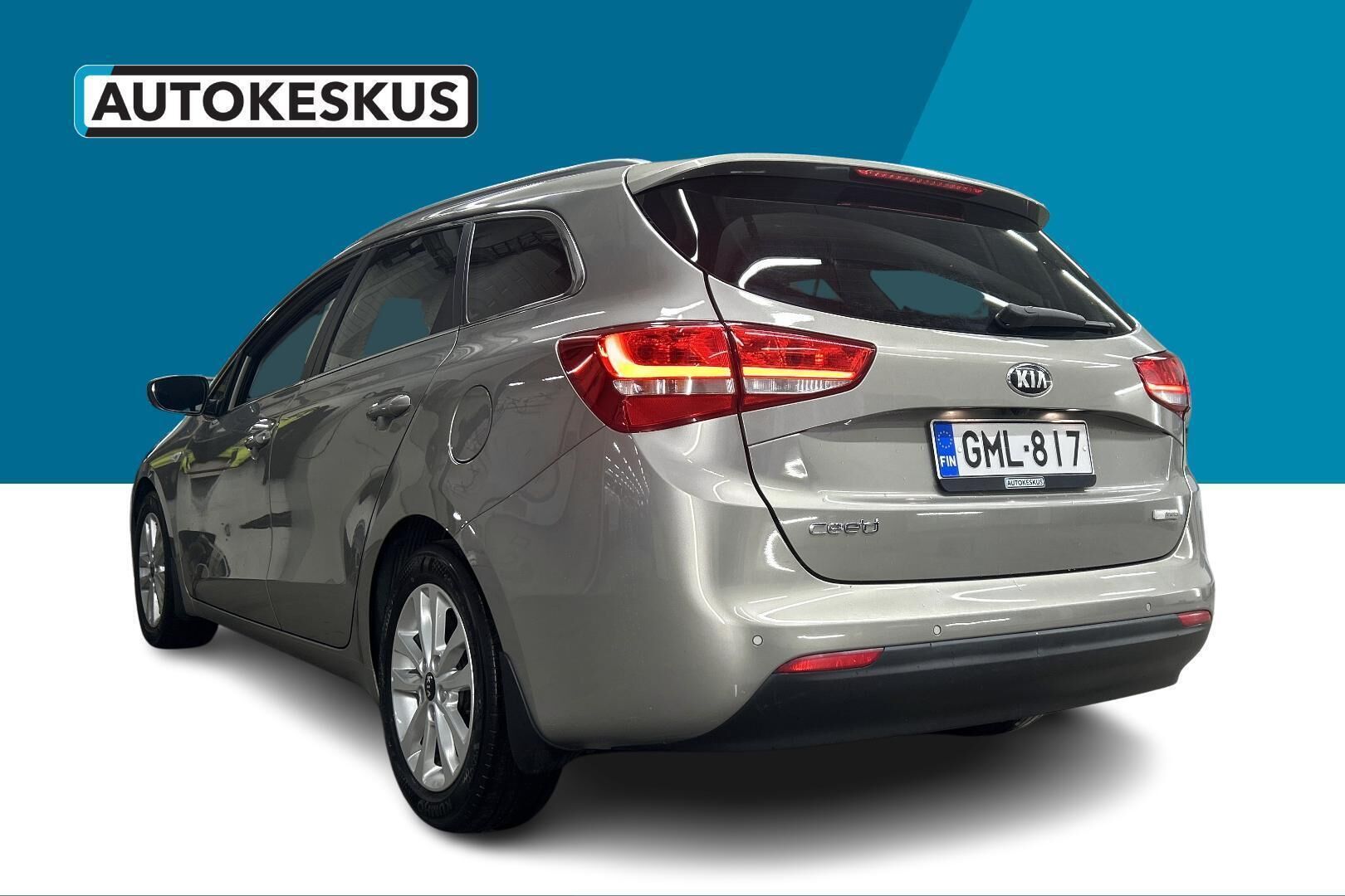 Kia cee'd iso kuva 6