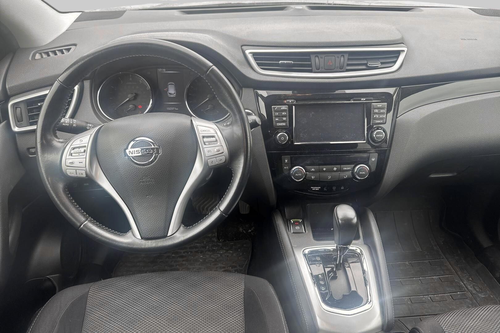 Nissan Qashqai iso kuva 2