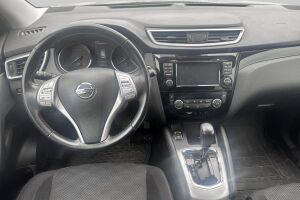 Nissan Qashqai esikatselu 2