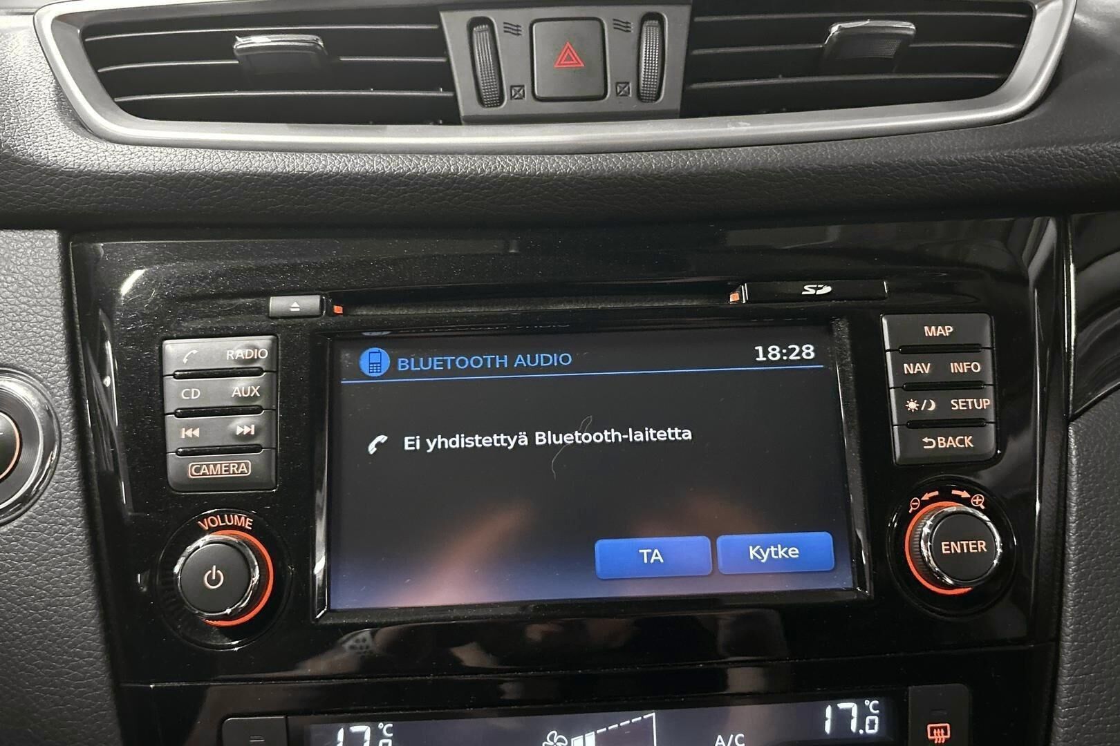 Nissan Qashqai iso kuva 25