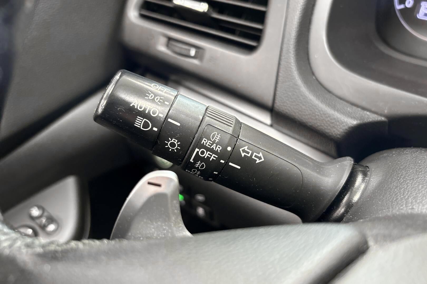 Honda CR-V iso kuva 17