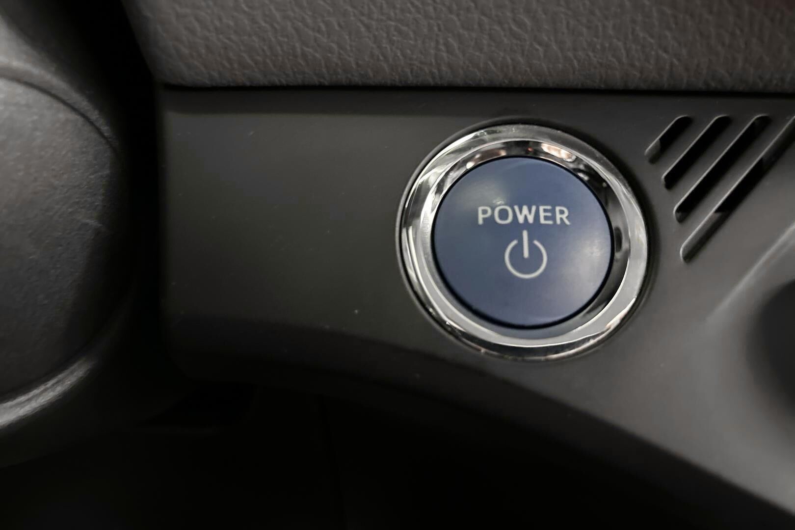 Toyota Yaris iso kuva 21