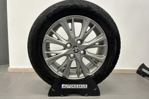 Toyota Yaris esikatselu 27