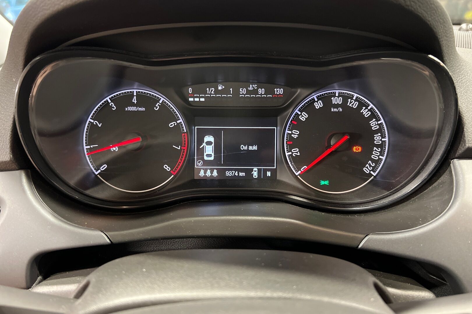 OPEL CORSA iso kuva 16