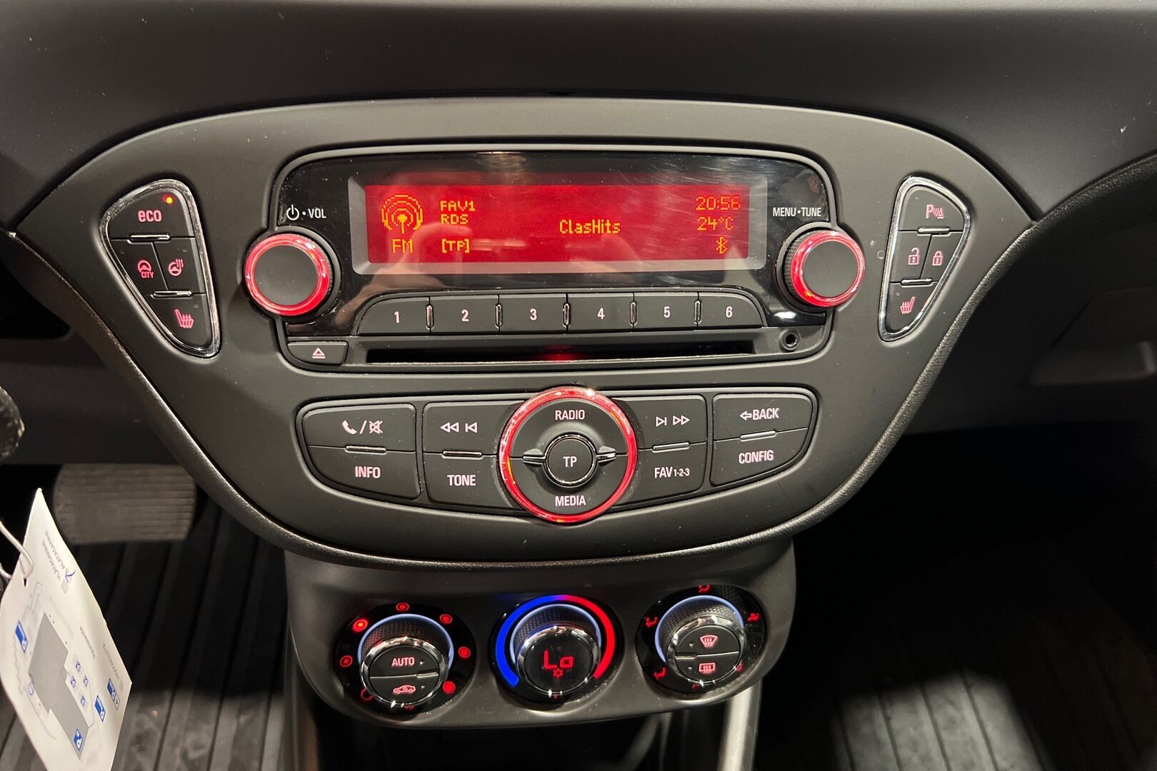 OPEL CORSA iso kuva 17
