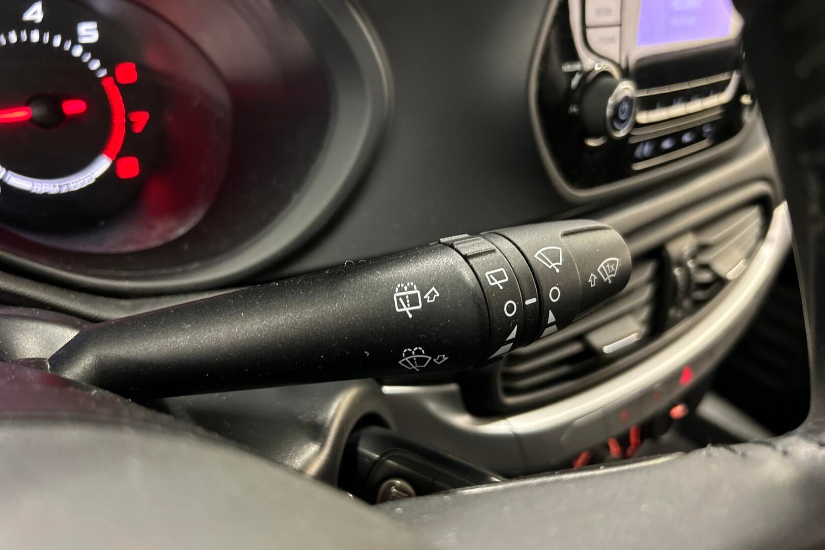 Fiat Tipo iso kuva 9