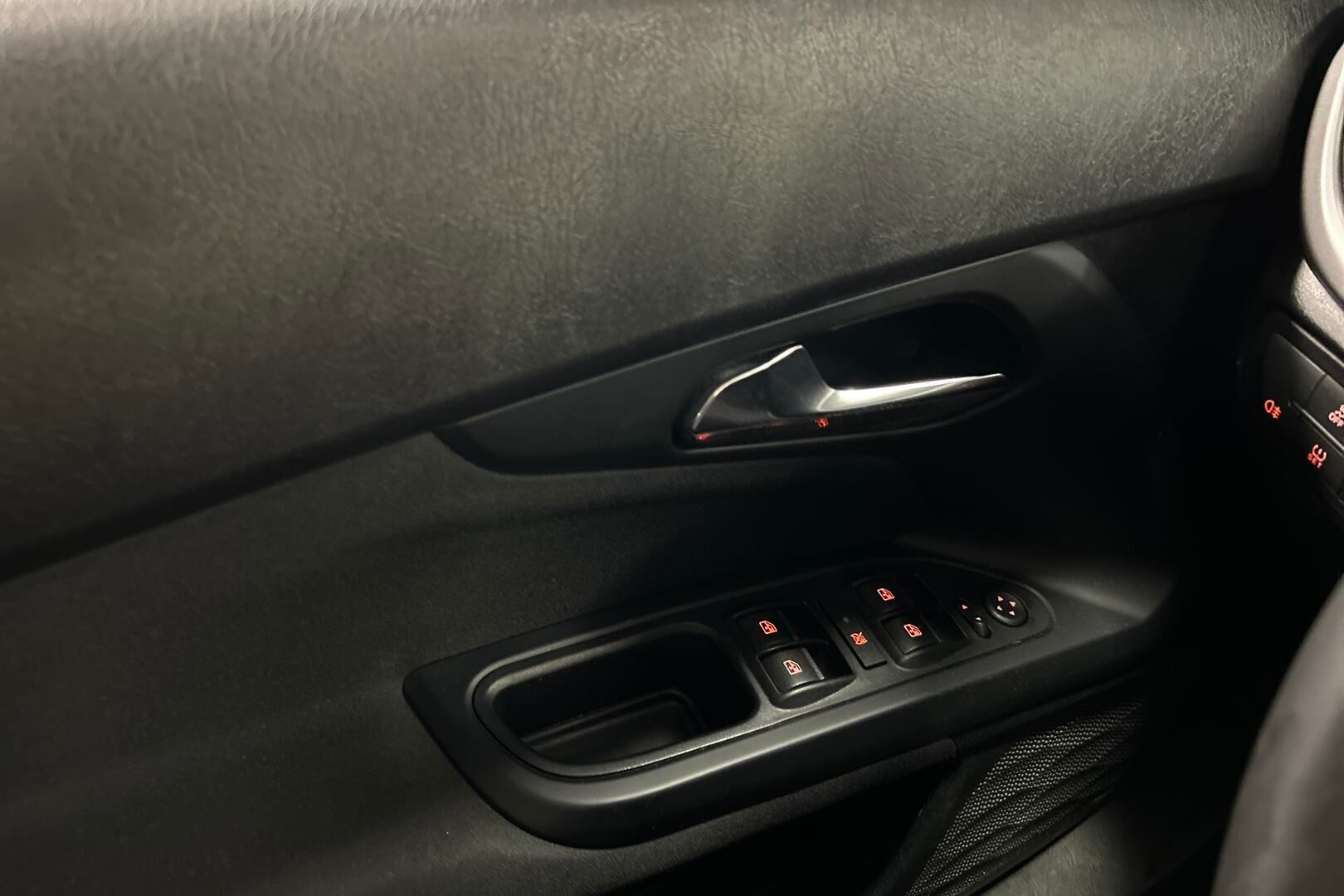 Fiat Tipo iso kuva 12