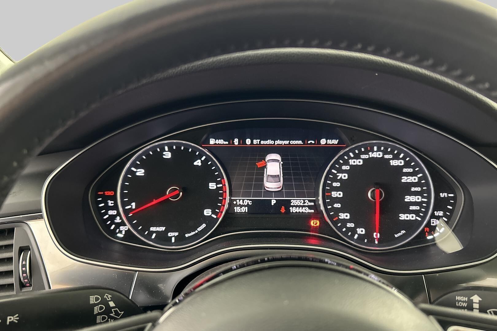 Audi A6 iso kuva 19