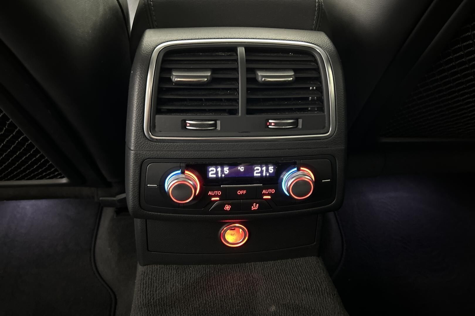Audi A6 iso kuva 25