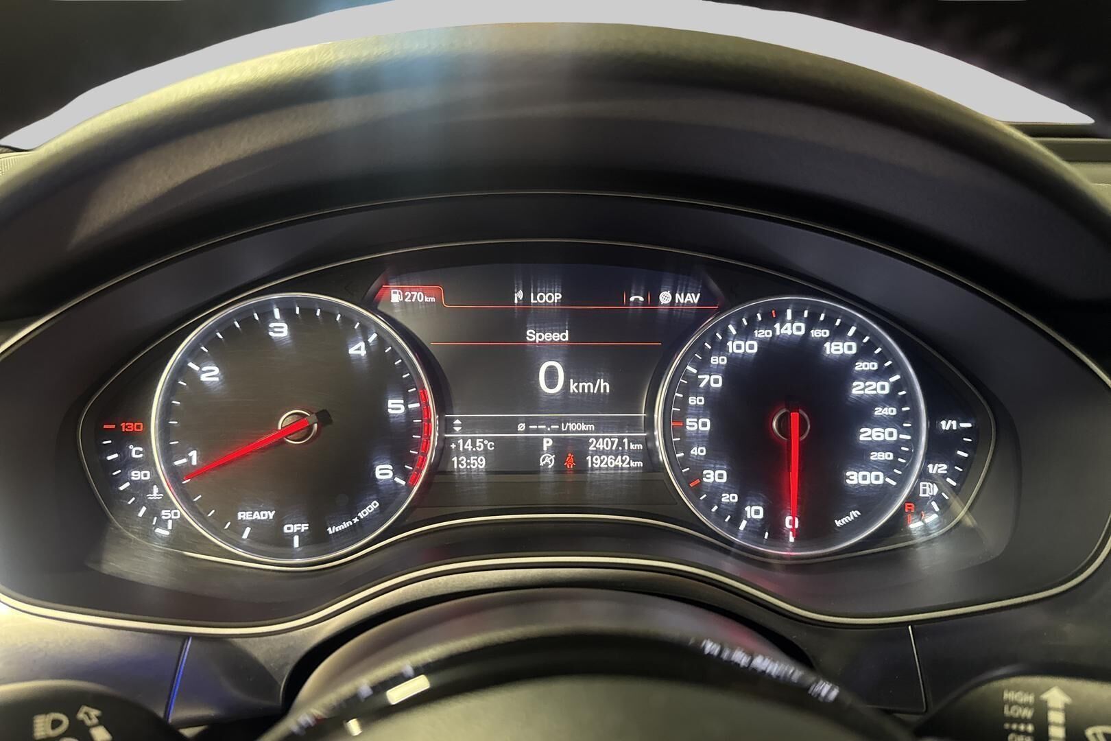 Audi A6 iso kuva 33