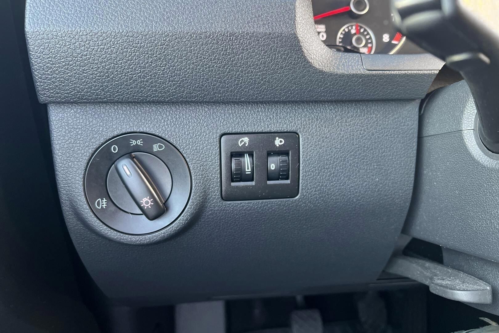 Volkswagen Caddy iso kuva 21