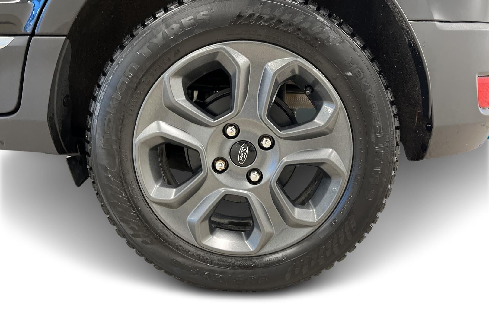 Ford Ecosport iso kuva 13