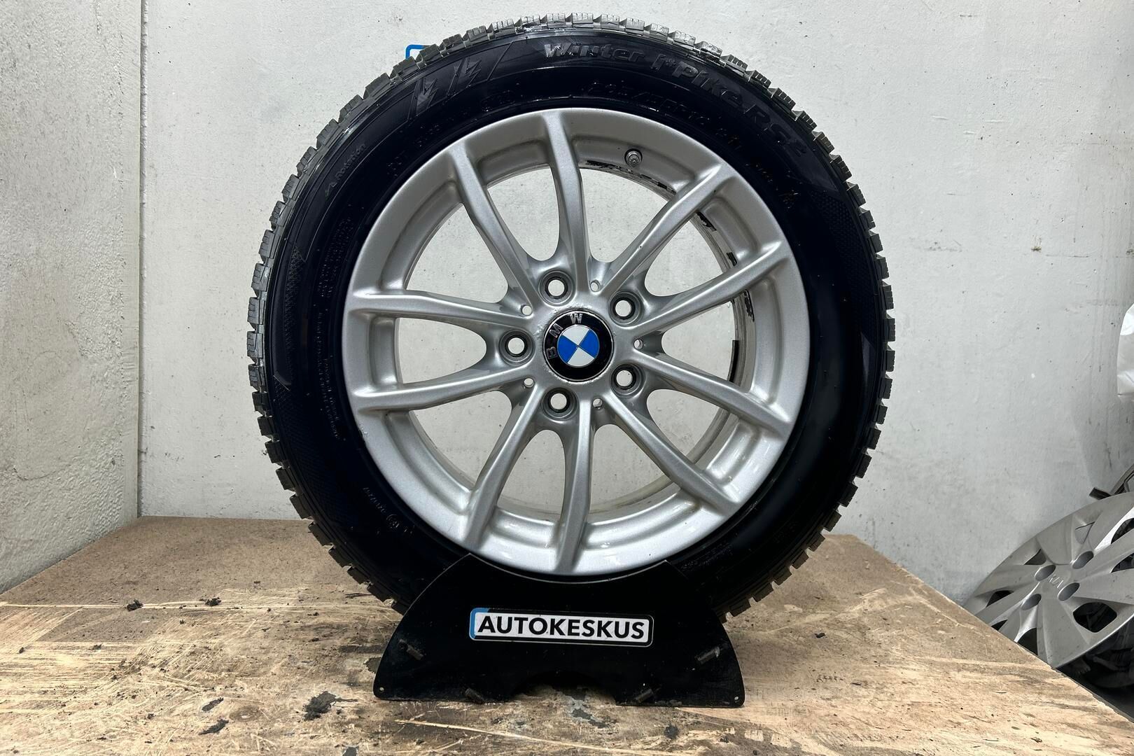 BMW 1-sarja iso kuva 17