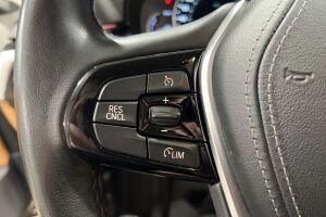 BMW 5-SARJA esikatselu 15