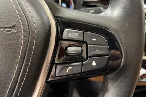 BMW 5-SARJA esikatselu 16