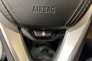 BMW 5-SARJA esikatselu 18