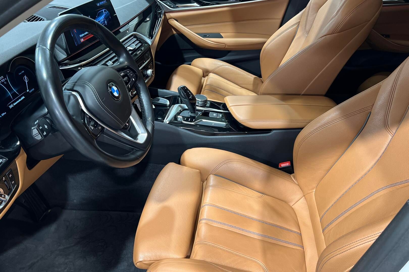 BMW 5-SARJA iso kuva 9