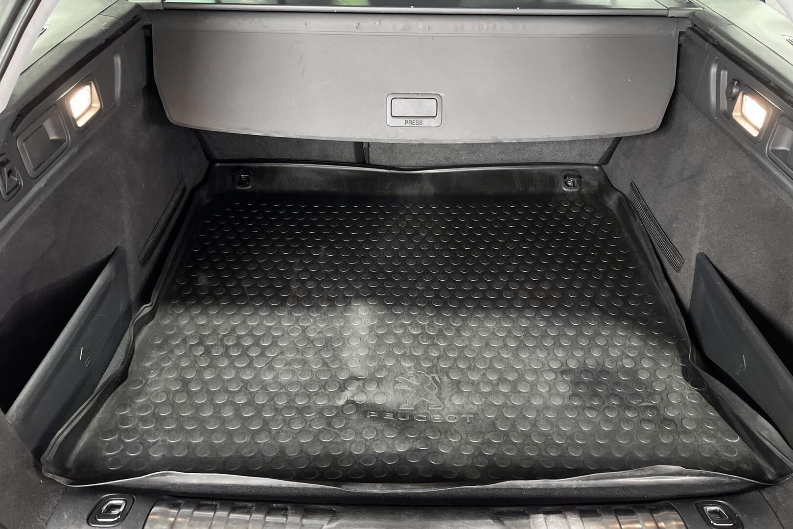 Peugeot 508 iso kuva 12