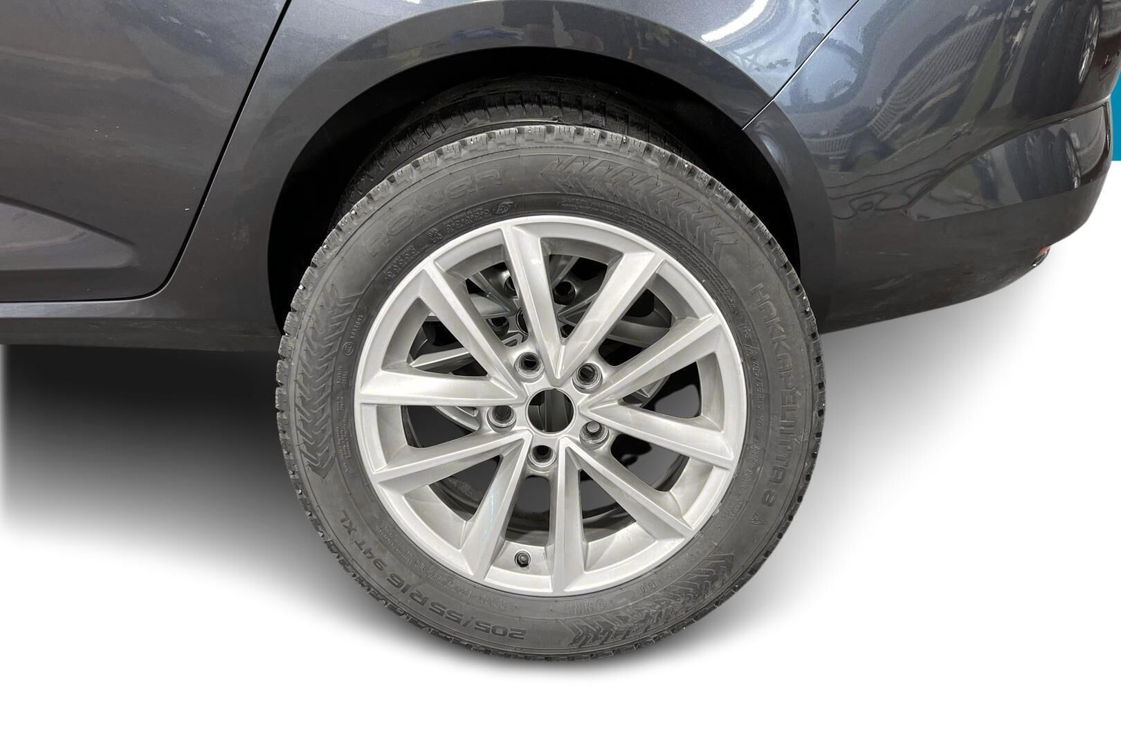 Renault Megane iso kuva 14