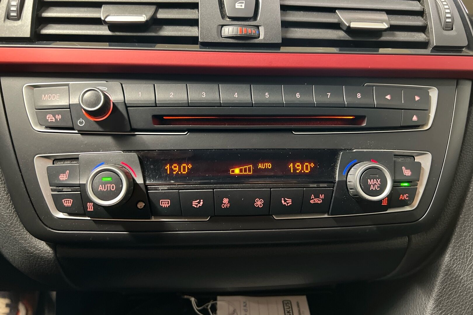 BMW 3-sarja iso kuva 13