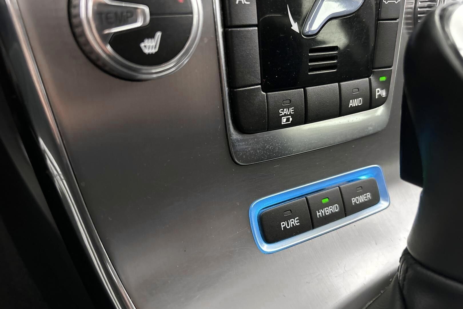 Volvo V60 iso kuva 17