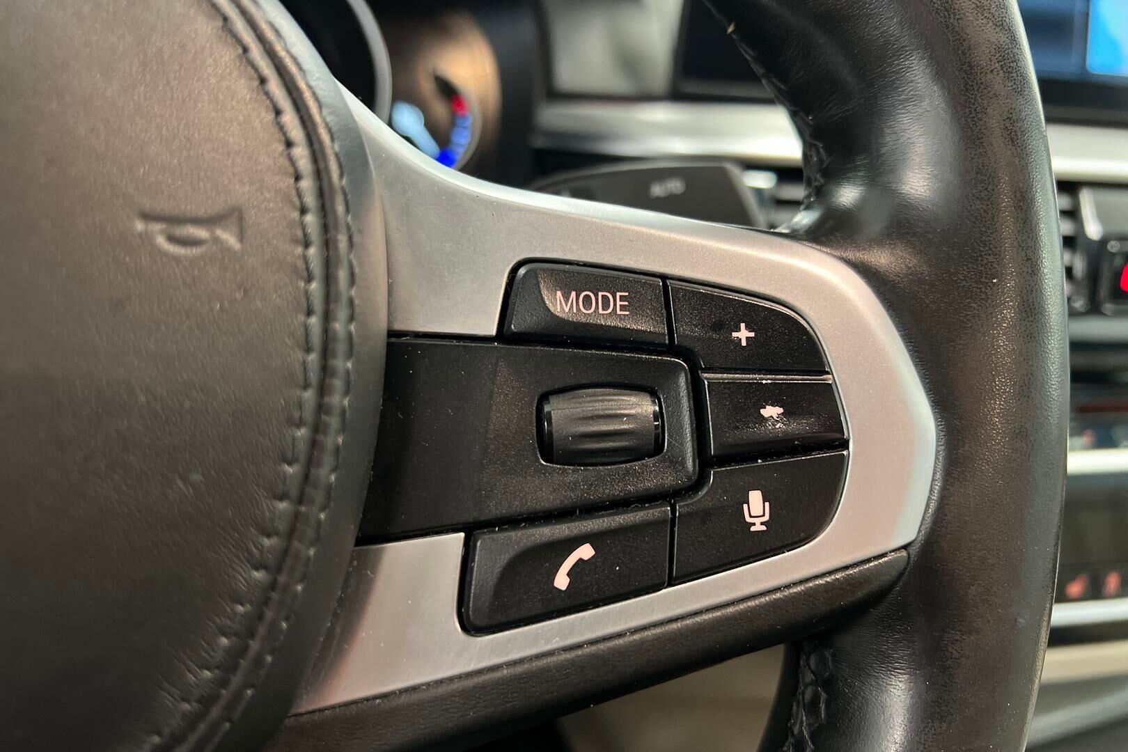BMW 5-sarja iso kuva 8