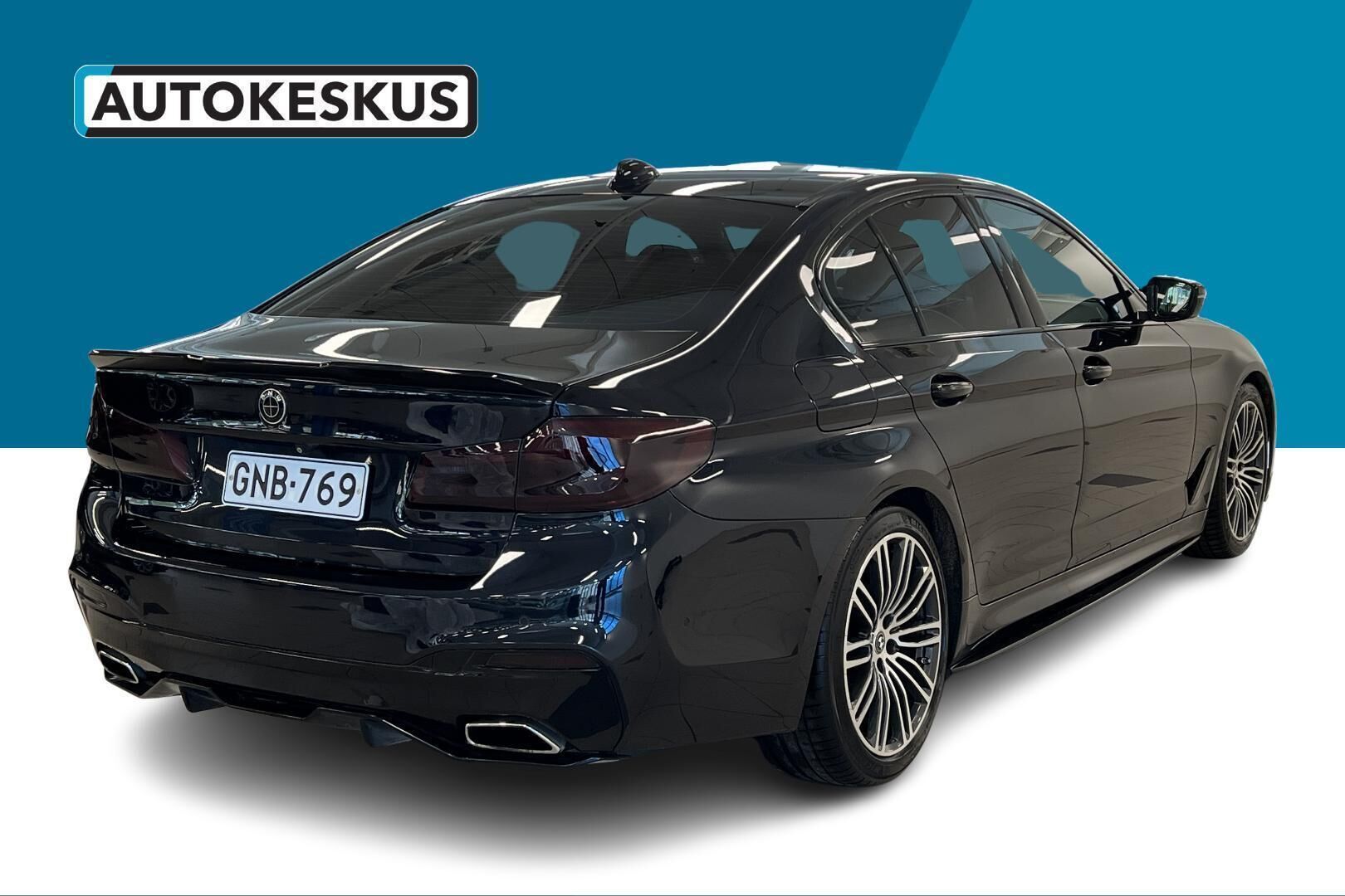 BMW 520 2017, photo 6/24