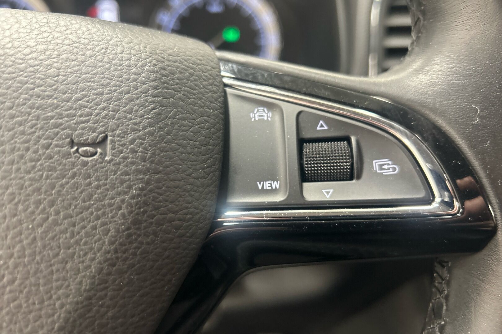 Skoda Karoq iso kuva 13
