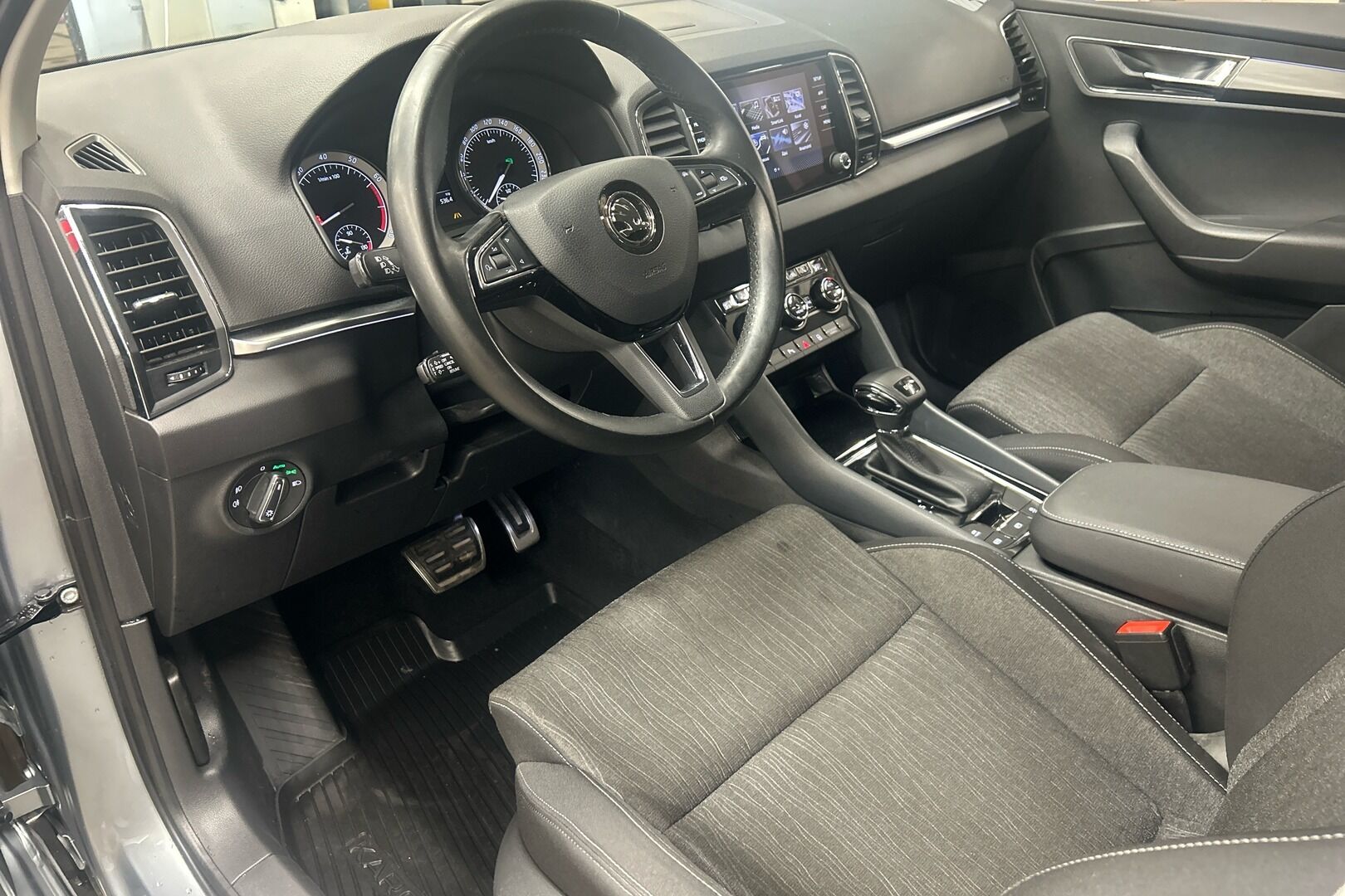 Skoda Karoq iso kuva 7