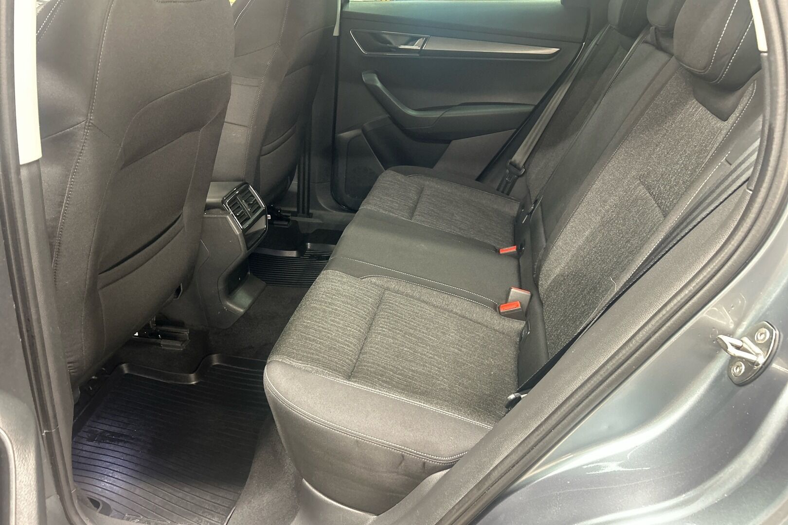 Skoda Karoq iso kuva 8
