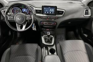 Kia Ceed esikatselu 24