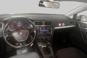 Volkswagen Golf esikatselu 2