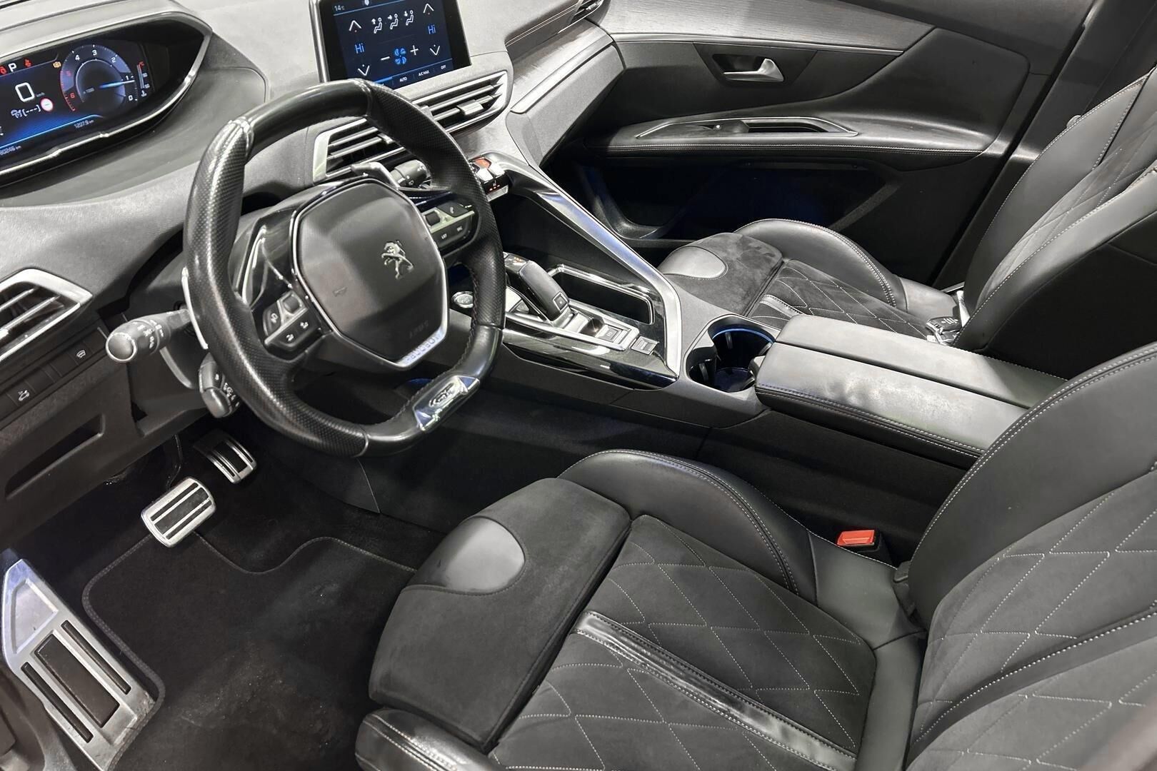 Peugeot 3008 iso kuva 8