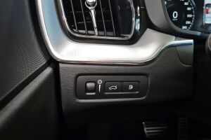 Volvo XC60 esikatselu 19
