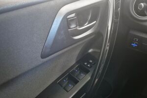 Toyota Auris esikatselu 23