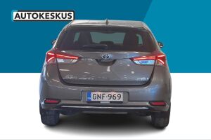 Toyota Auris esikatselu 5