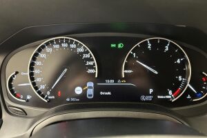 BMW 3-sarja esikatselu 10