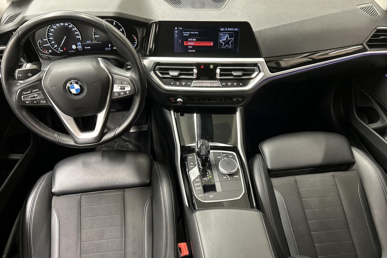 BMW 3-sarja iso kuva 11