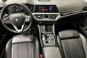 BMW 3-sarja esikatselu 11