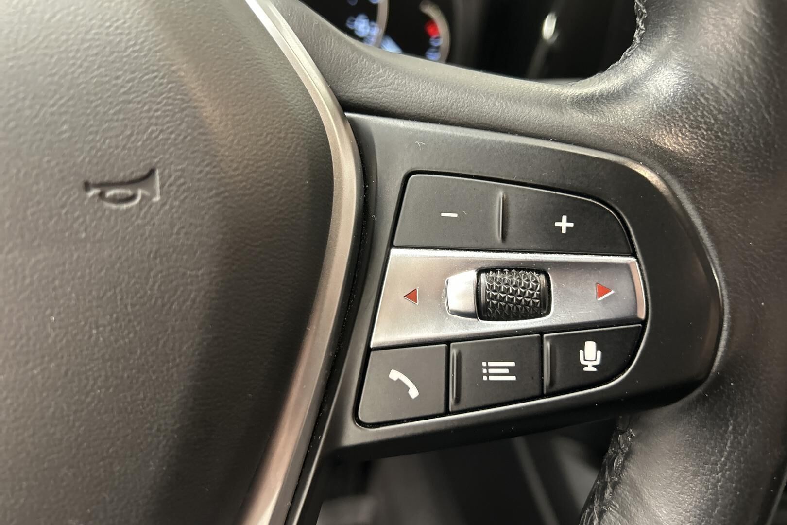 BMW 3-sarja iso kuva 9