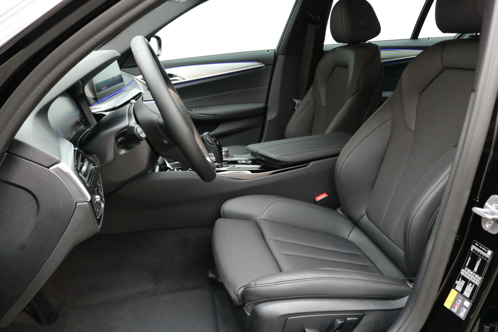 BMW 5-sarja iso kuva 6