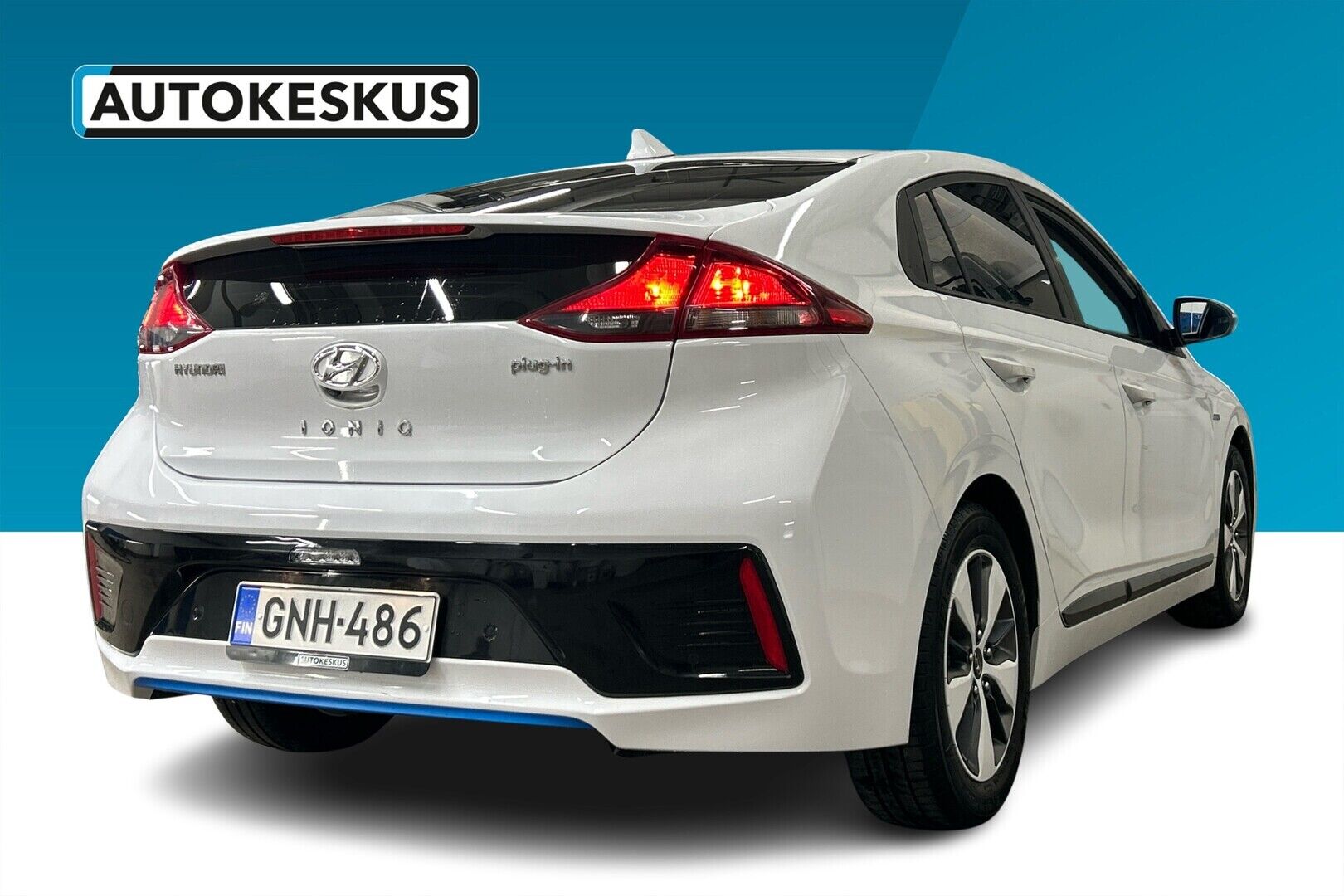 Hyundai IONIQ plug-in iso kuva 1