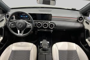 Mercedes-Benz A esikatselu 11