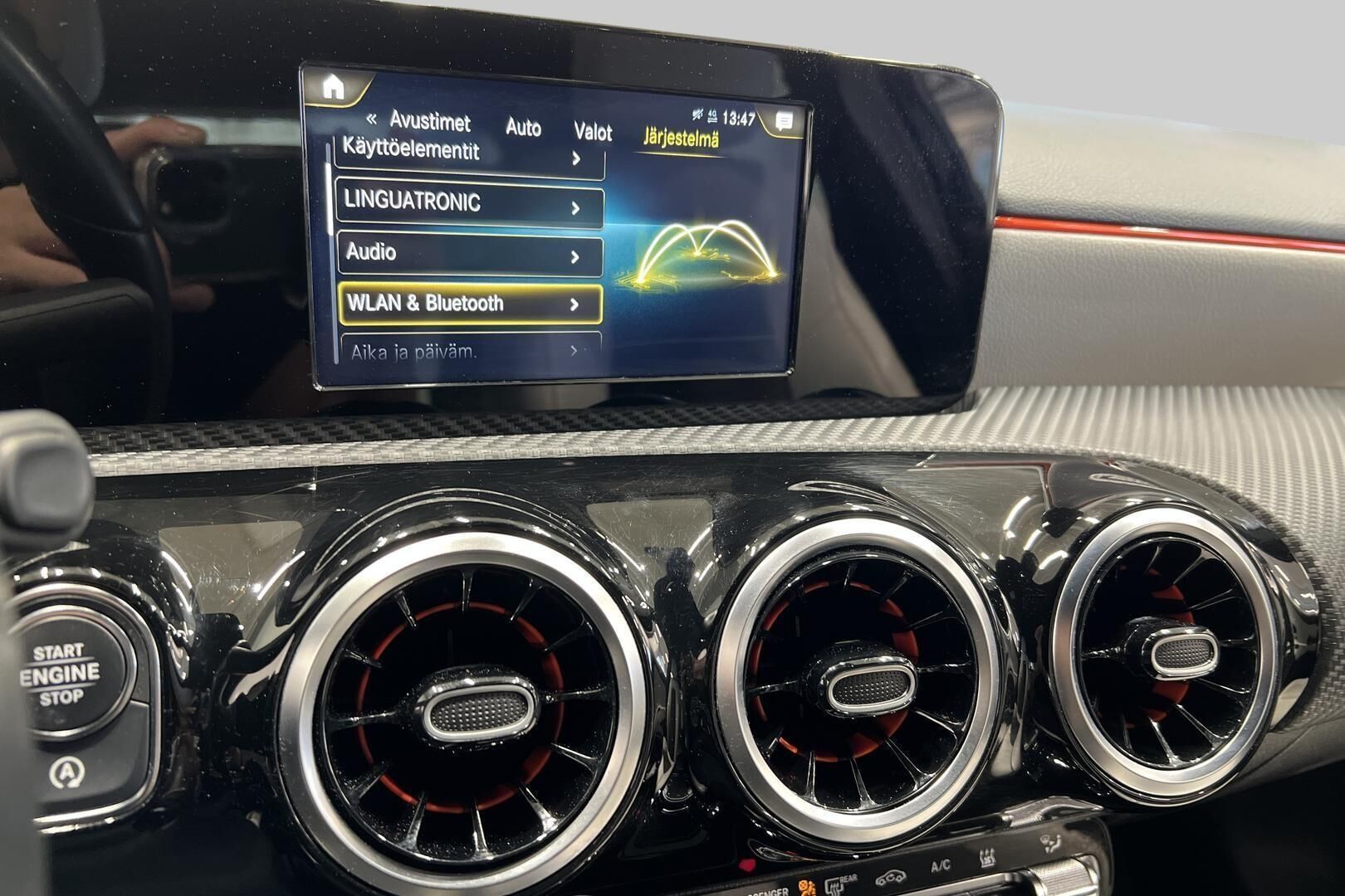 Mercedes-Benz A iso kuva 21
