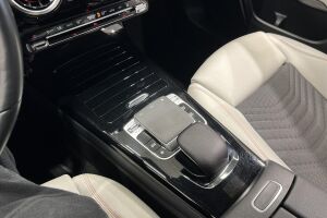 Mercedes-Benz A esikatselu 24